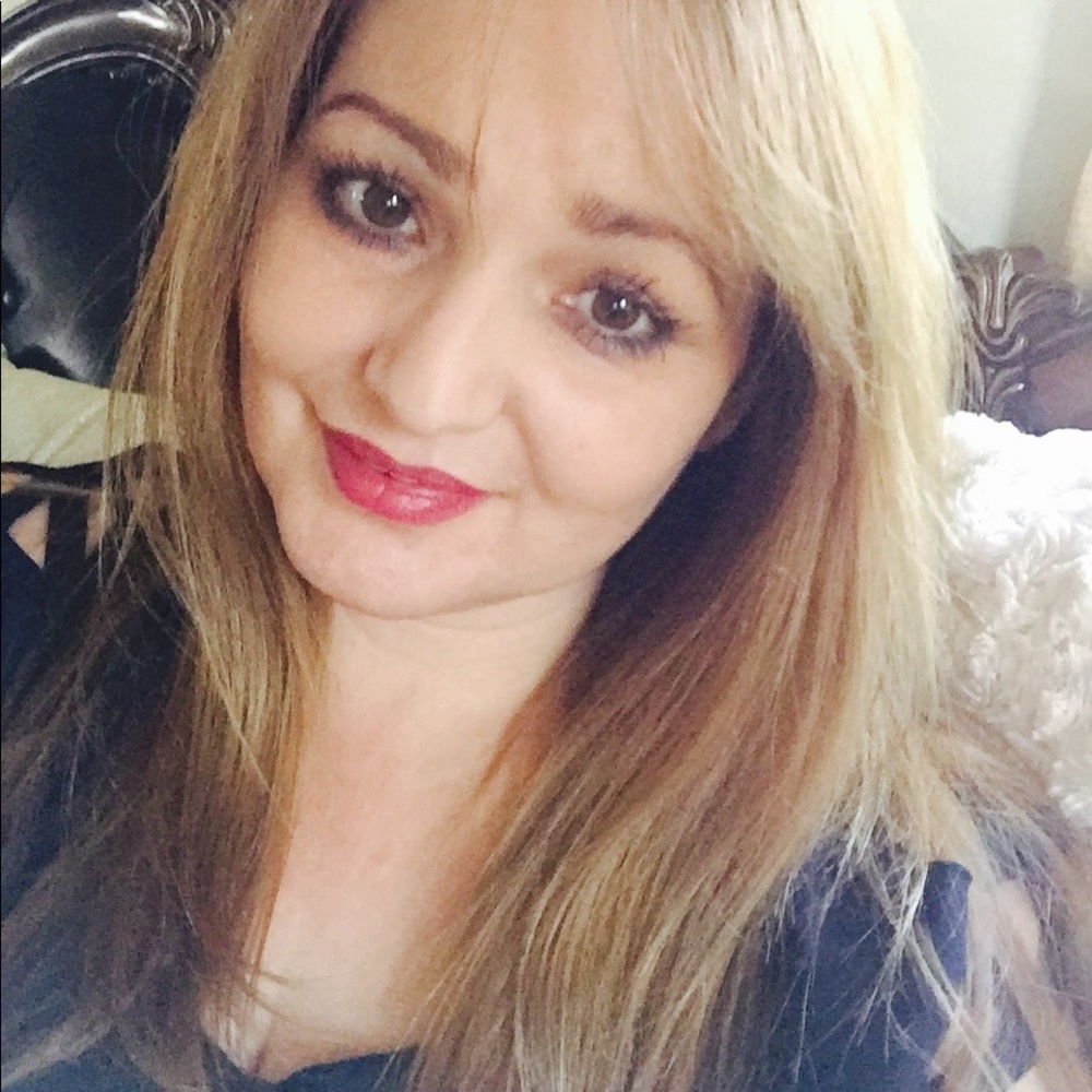 Meet your Posher, Mrs Sandra Sanchez